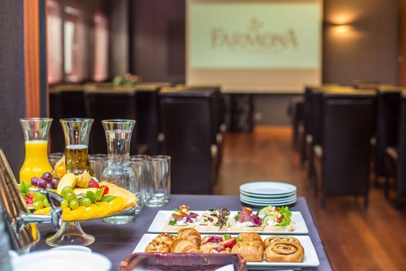 Farmona Hotel Business & Spa Krasków Eksteriør bilde