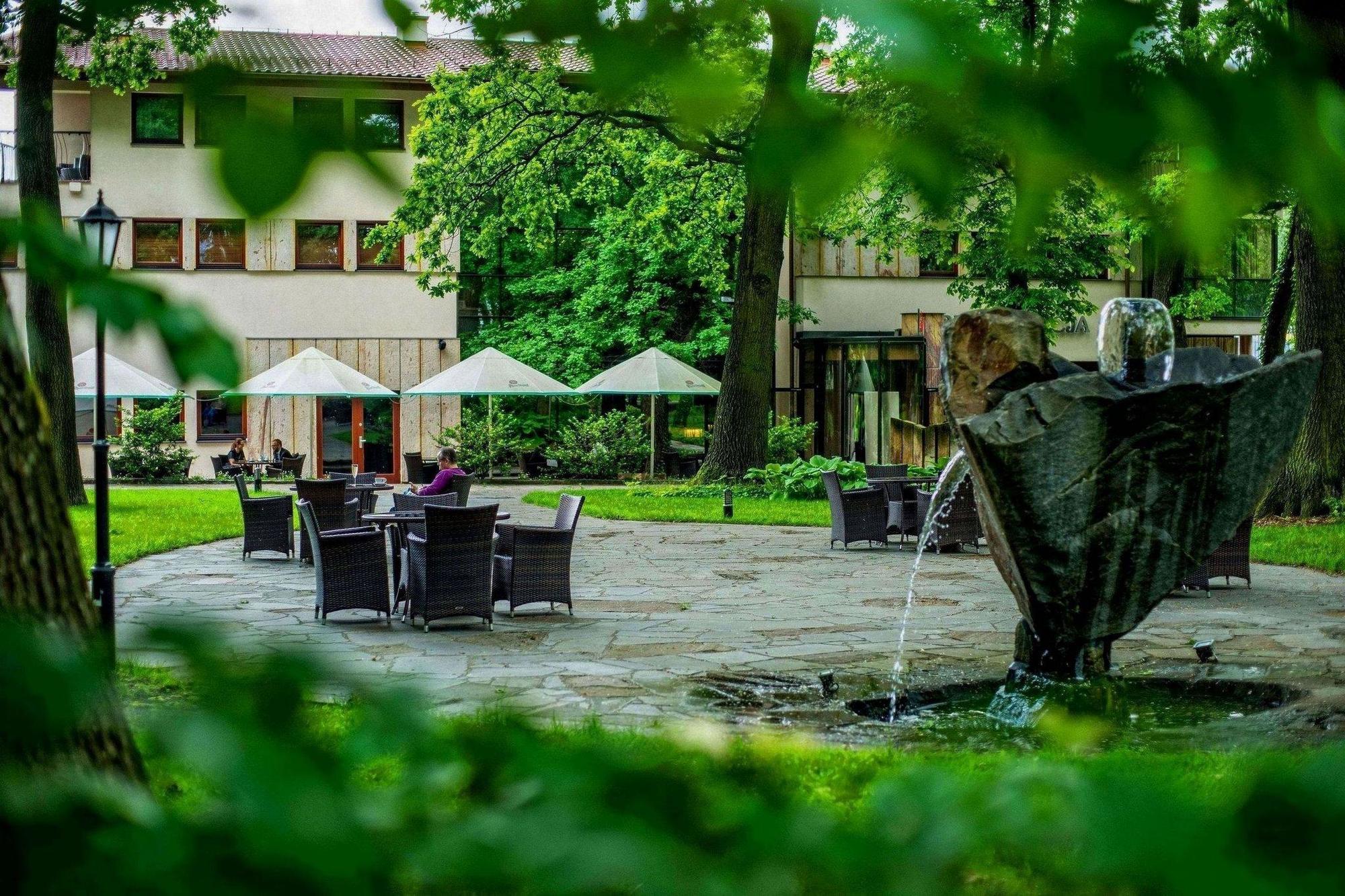 Farmona Hotel Business & Spa Krasków Eksteriør bilde
