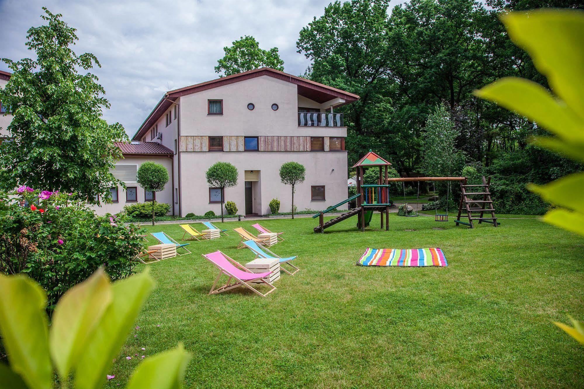Farmona Hotel Business & Spa Krasków Eksteriør bilde