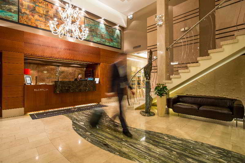Farmona Hotel Business & Spa Krasków Eksteriør bilde